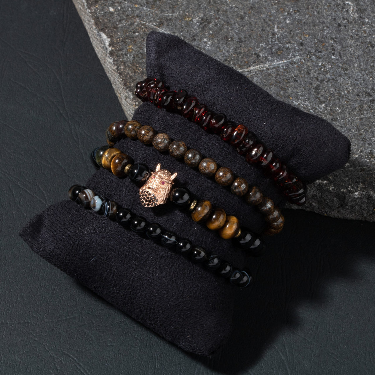 Fiziki Güç Şefkat Doğal Taş Erkek Bileklik Seti