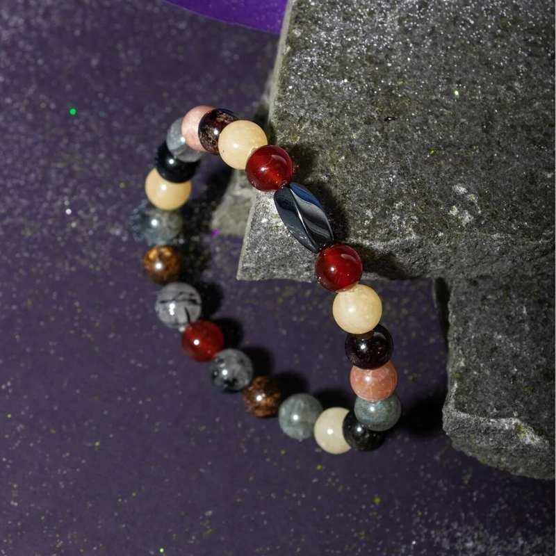 Aslan Burcu Bileklik Bordo Granat Lal, Bronzit, Golden Obsidyen, Güneş Taşı, Jasper, Kalsit, Kırmızı Akik, Labradorit, Rutilli Kuvars, Sitrin