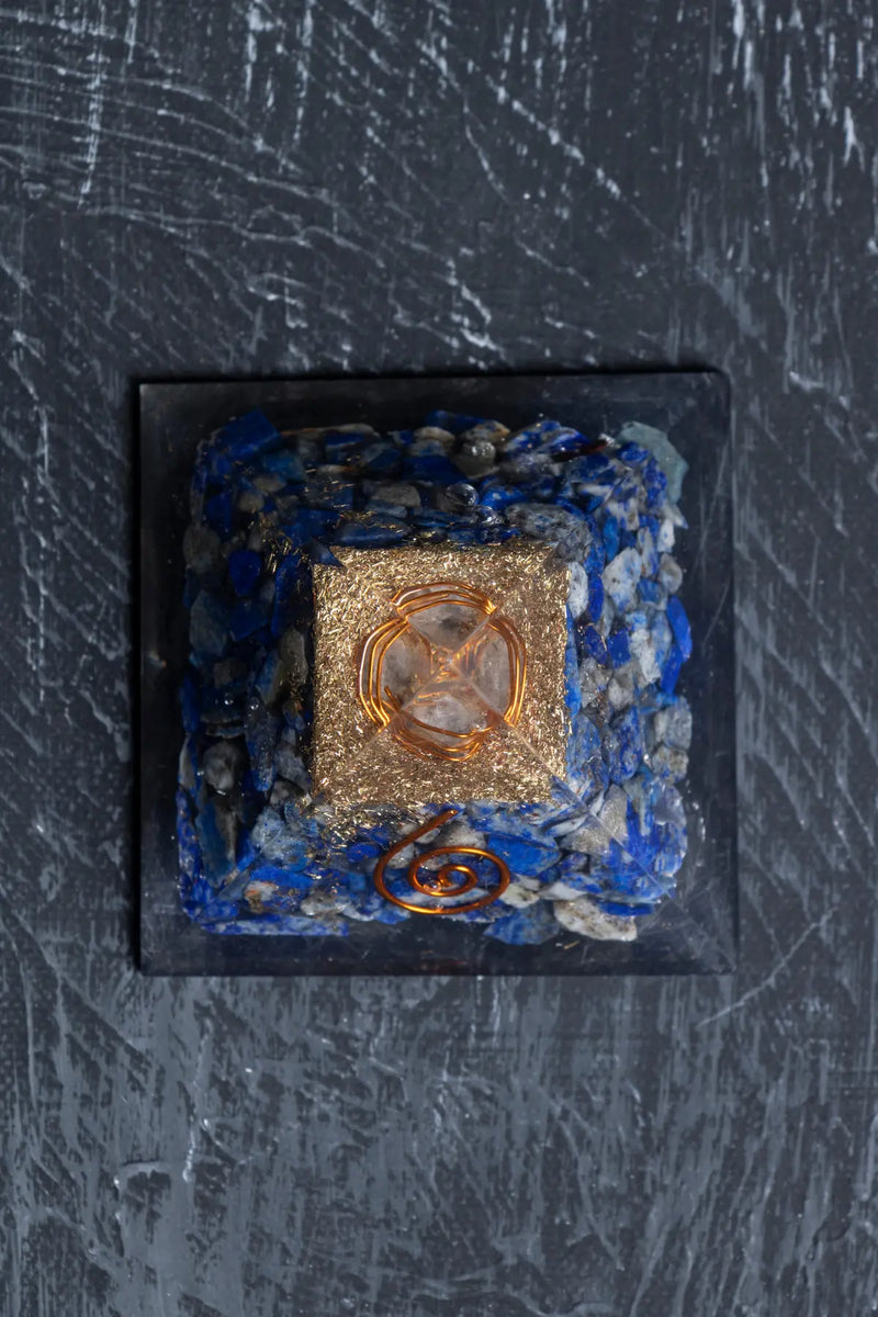 Sertifikalı Lapis Lazuli Piramit