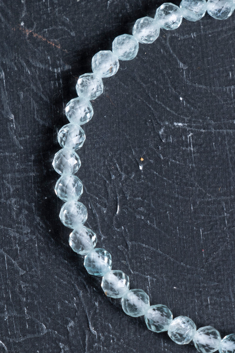 Sertifikalı Topaz Gümüş Aparatlı Doğal Taş Bileklik 4 mm (SK:203)
