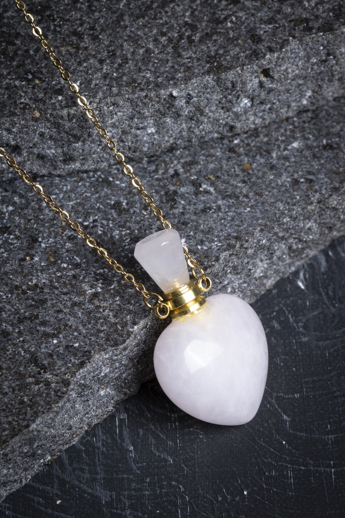 Sertifikalı Pembe Kuvars Doğal Taş Esans Şişesi Kolye