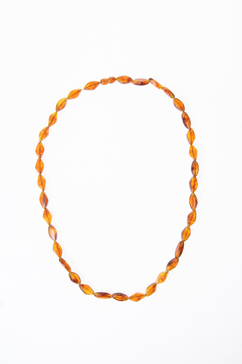 Sertifikalı Kehribar Kolye 6 (S.K:311)
