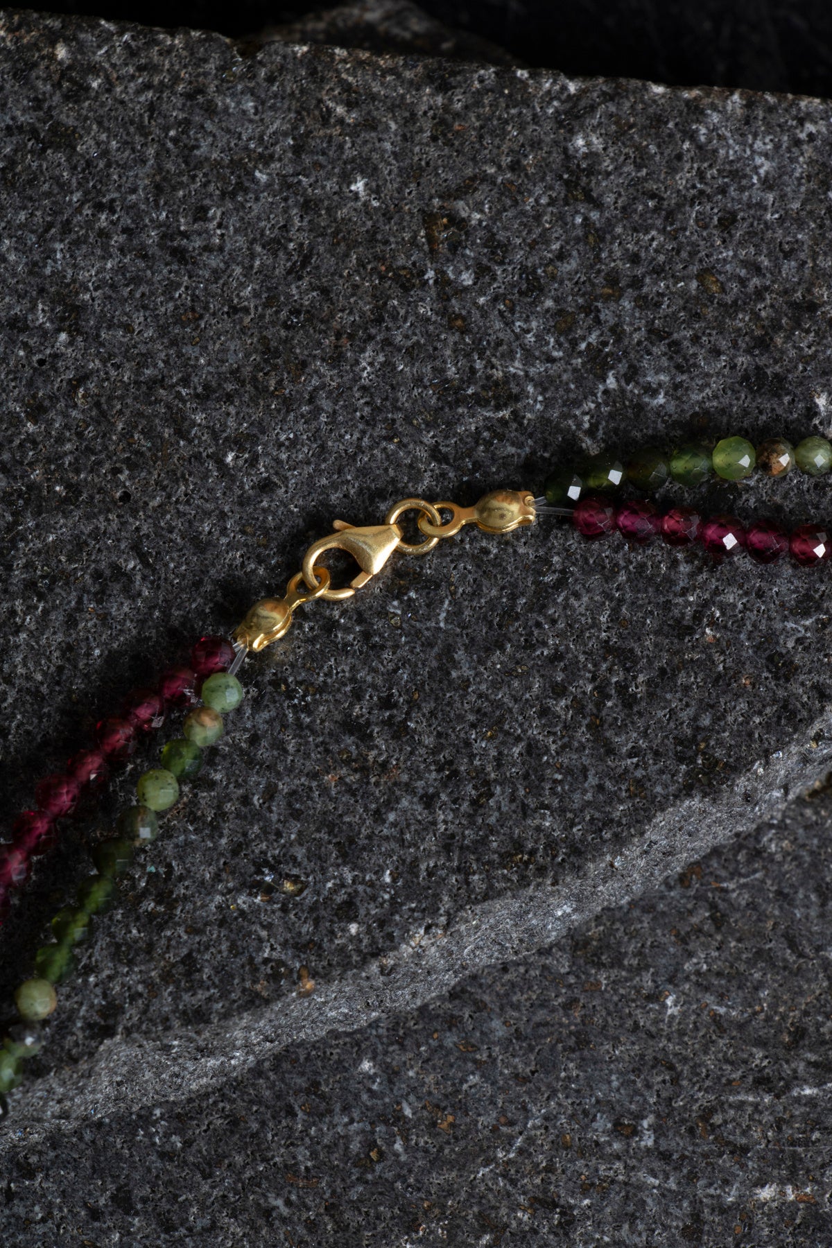 Sertifikalı Yeşim, Lal, İnci Fasetli Doğal Taş Kolye