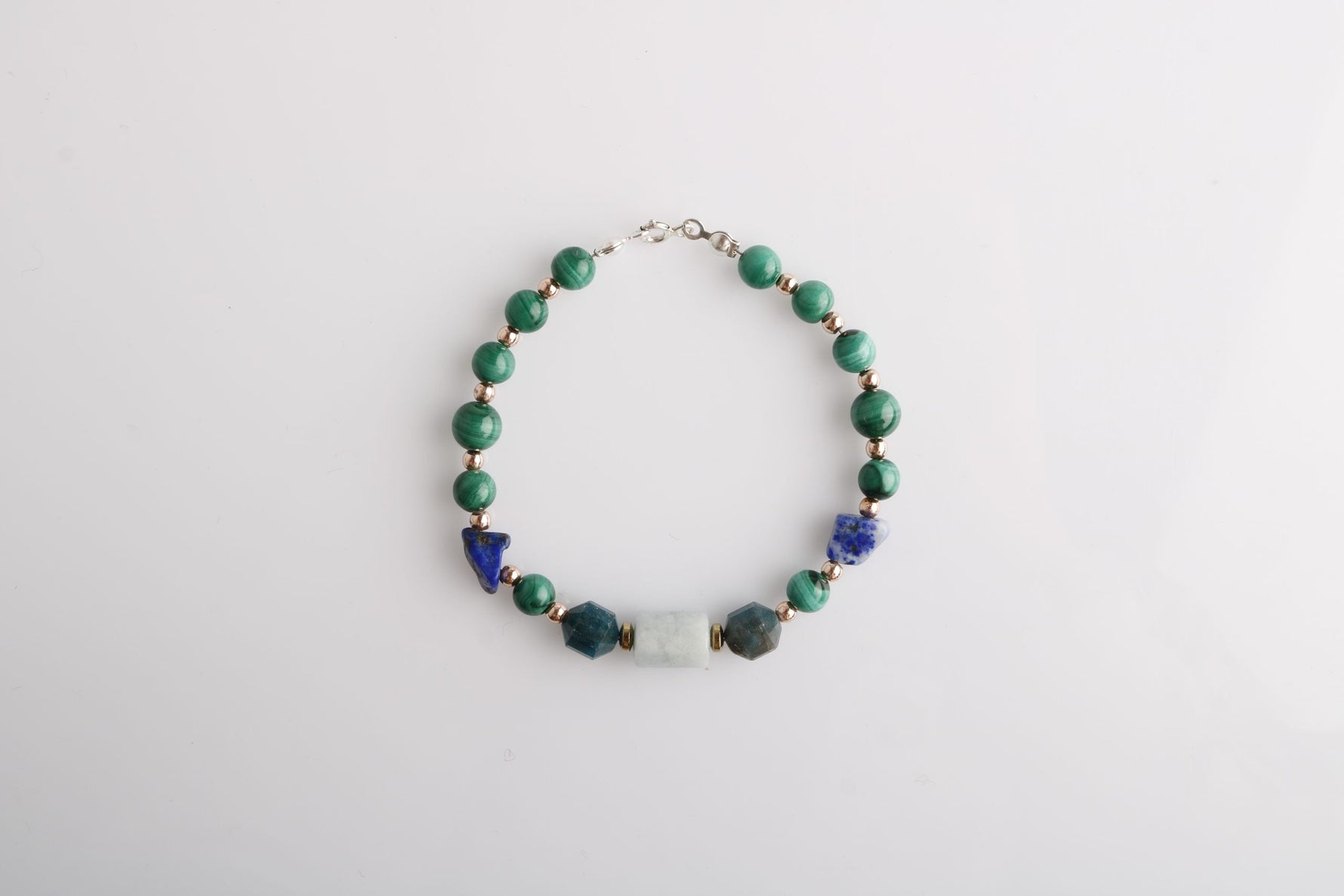 Hazel, Malahit-Lapis-Apatit-Akuamarin Doğal Taş Bileklik
