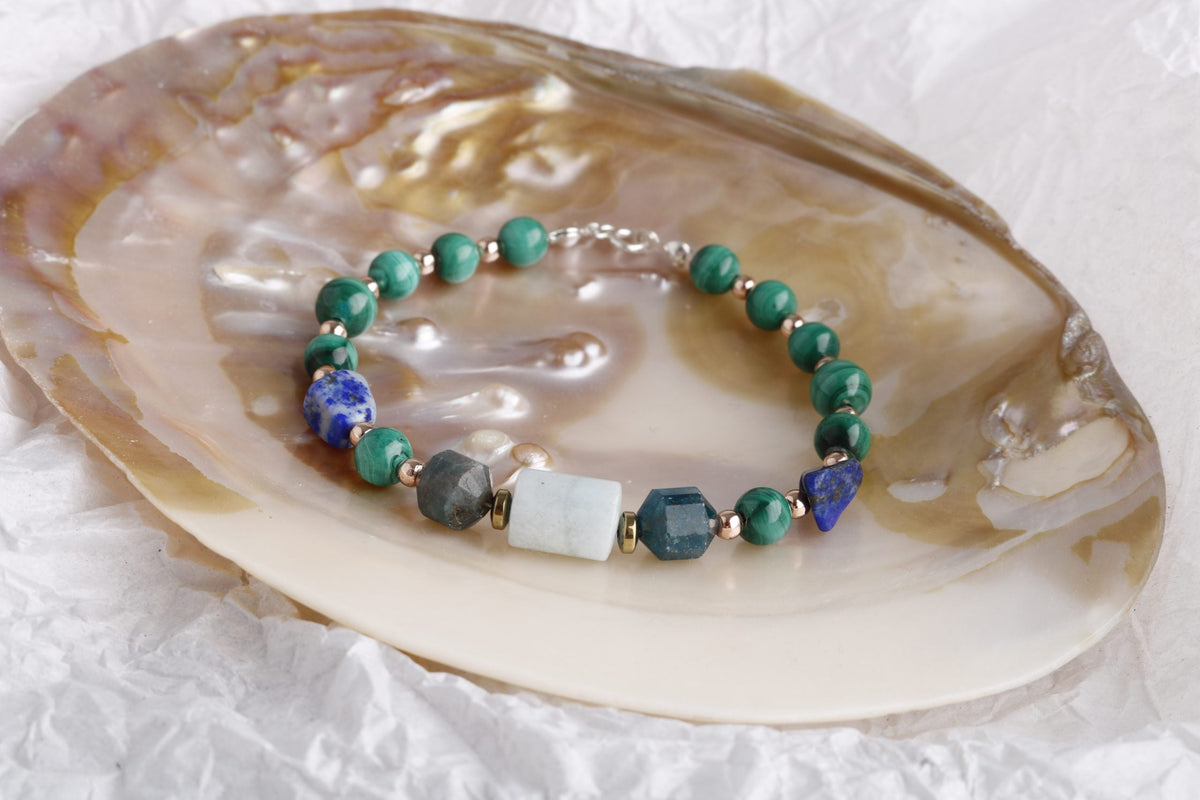 Hazel, Malahit-Lapis-Apatit-Akuamarin Doğal Taş Bileklik