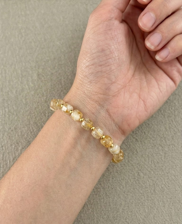 Özel Kesim Küp Sitrin 925 Ayar Gümüş  Dorikalı Bileklik (Gold Detay)