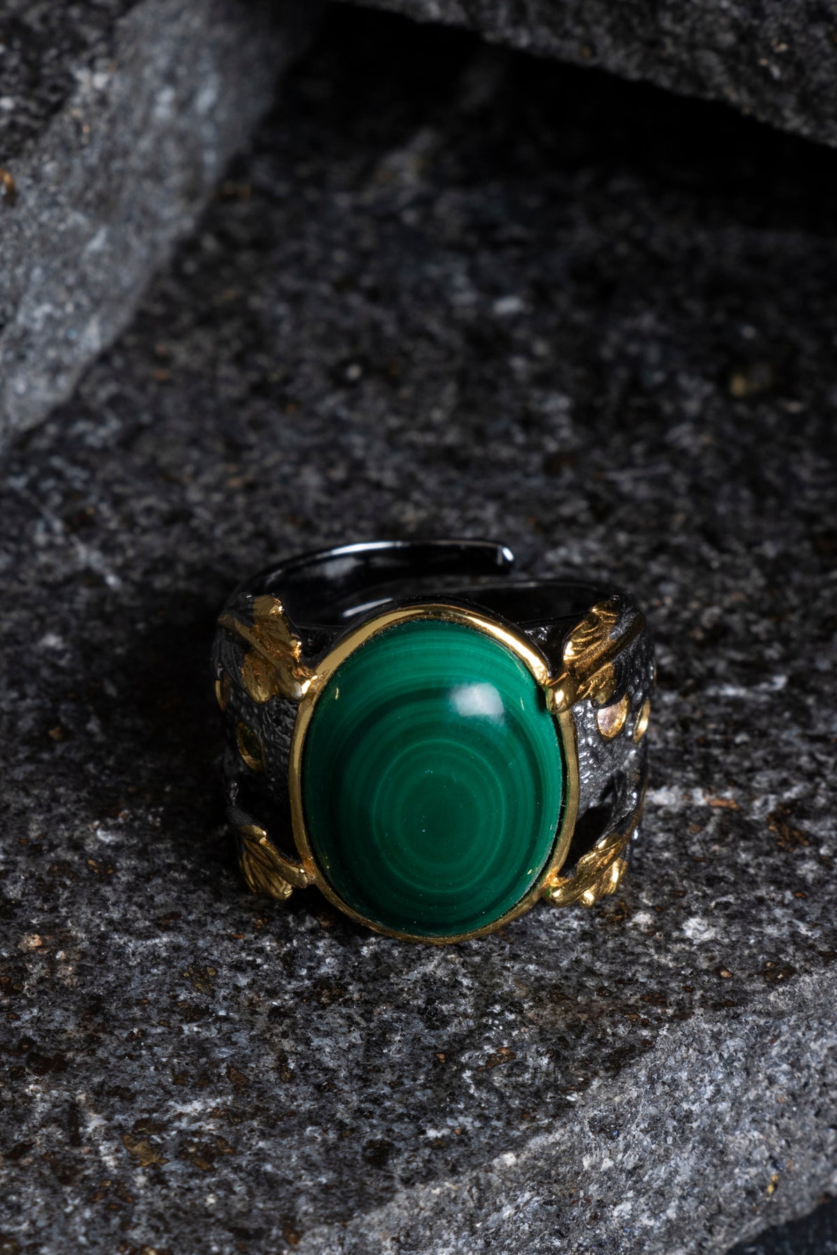 Sertifikalı Özel Tasarım İridyumlu Gümüş Malahit Yüzük