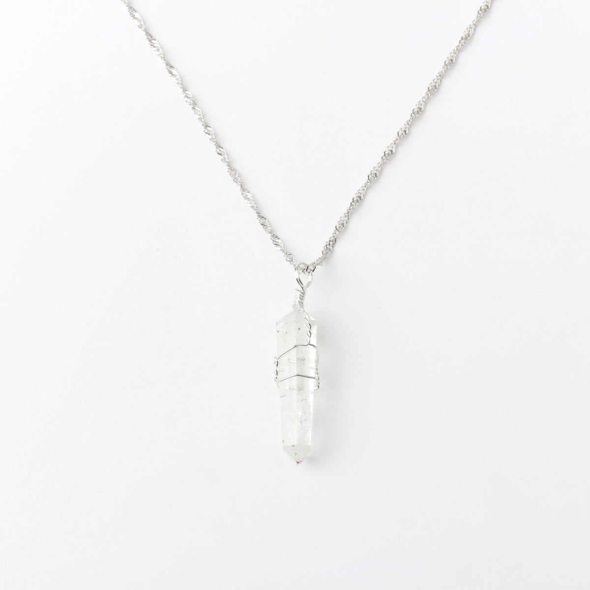 Kristal Kuvars Doğal Taş Kolye Ucu 3x1 cm, Gümüş Zincir