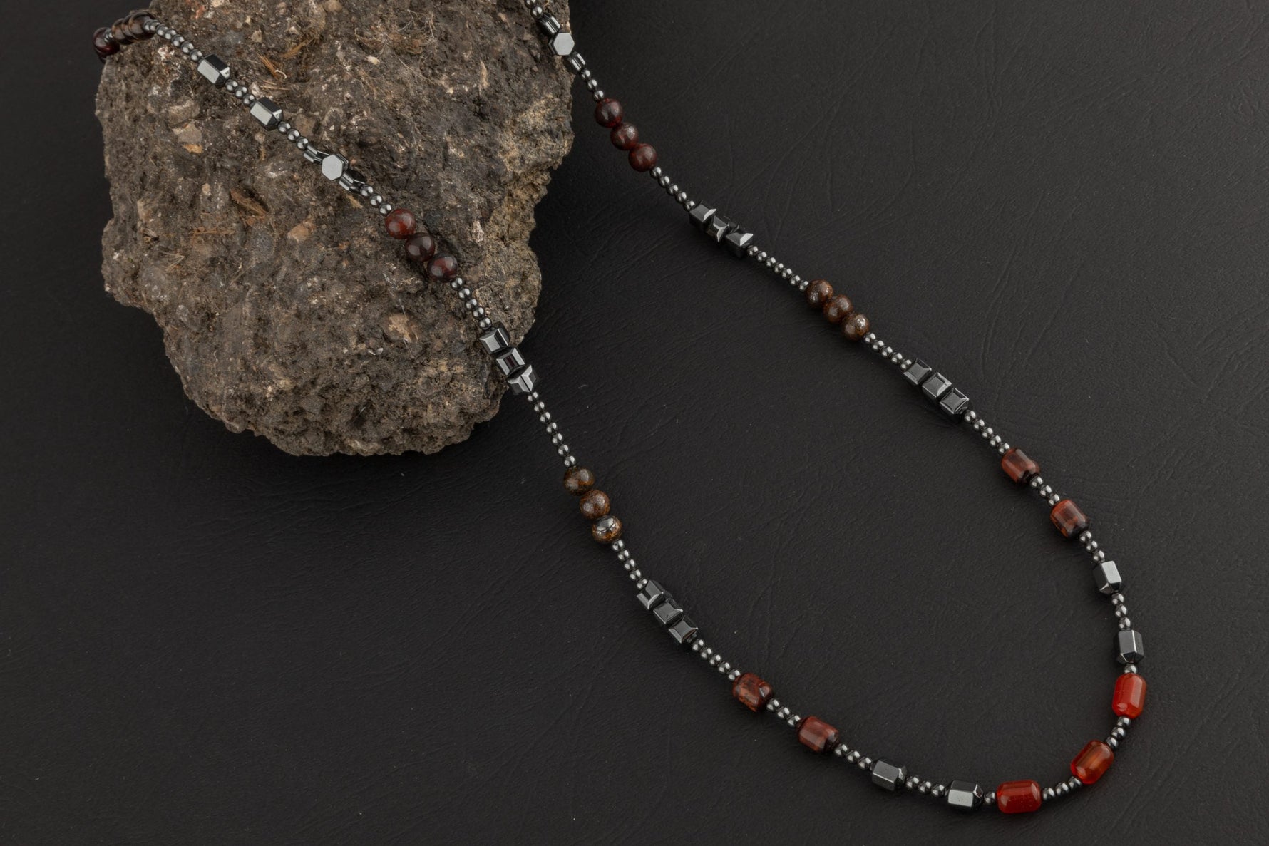 Akik-Kaplan Gözü-Bronzit-Jasper-Kuvars-Lal-Pirit-Obsidyen Doğal Taş Erkek Kolye