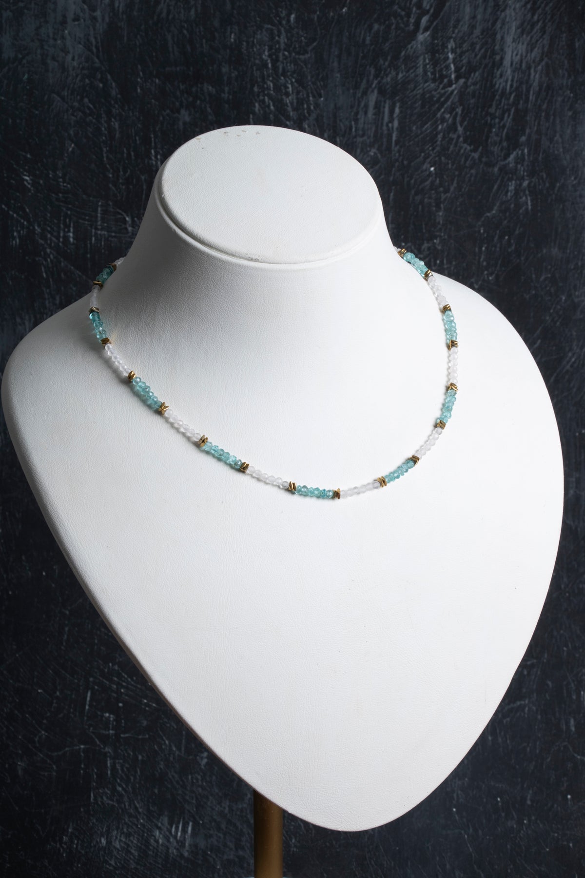 Sertifikalı Apatit ve Pembe Kuvars Doğaltaş Kolyey