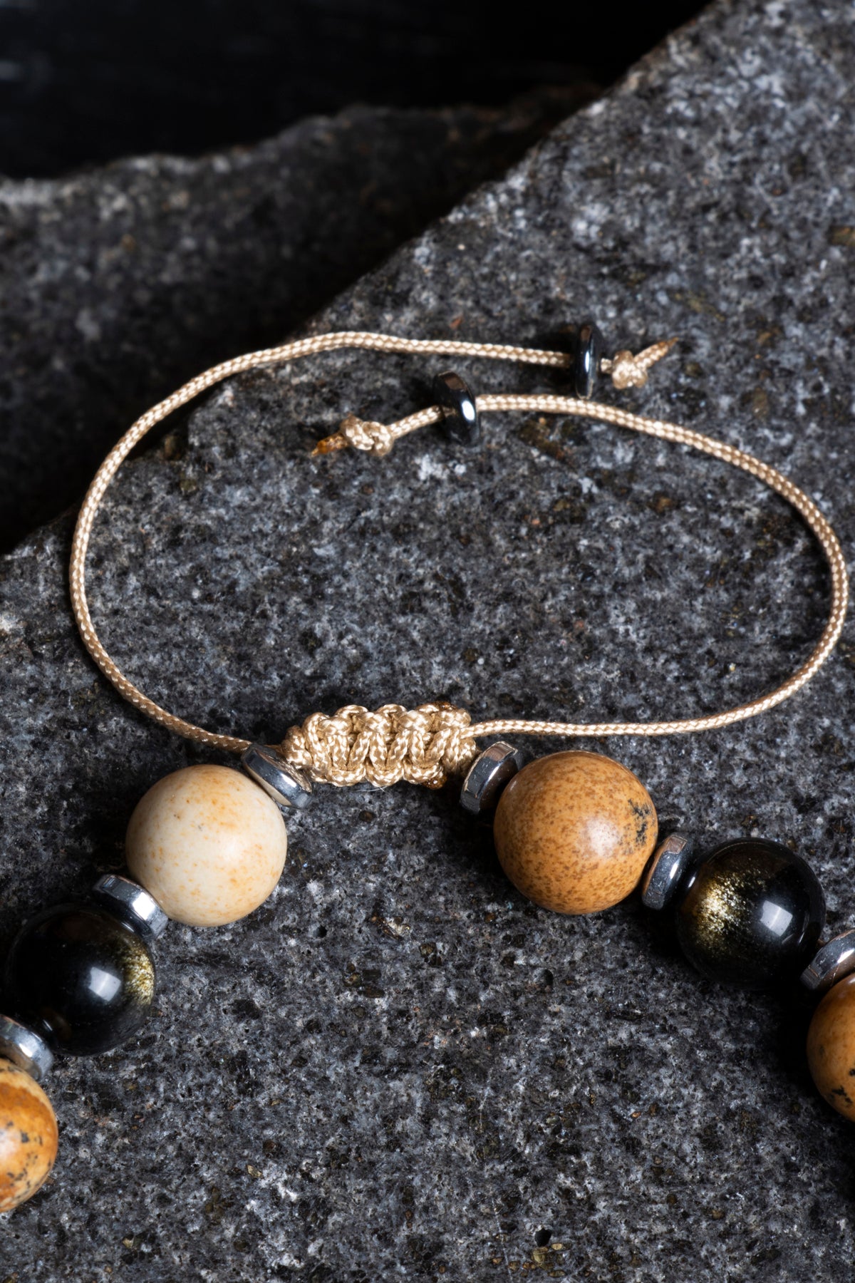 Sertifikalı Jasper, Obsidyen, Hematit Doğal Taş Makrome Bileklik