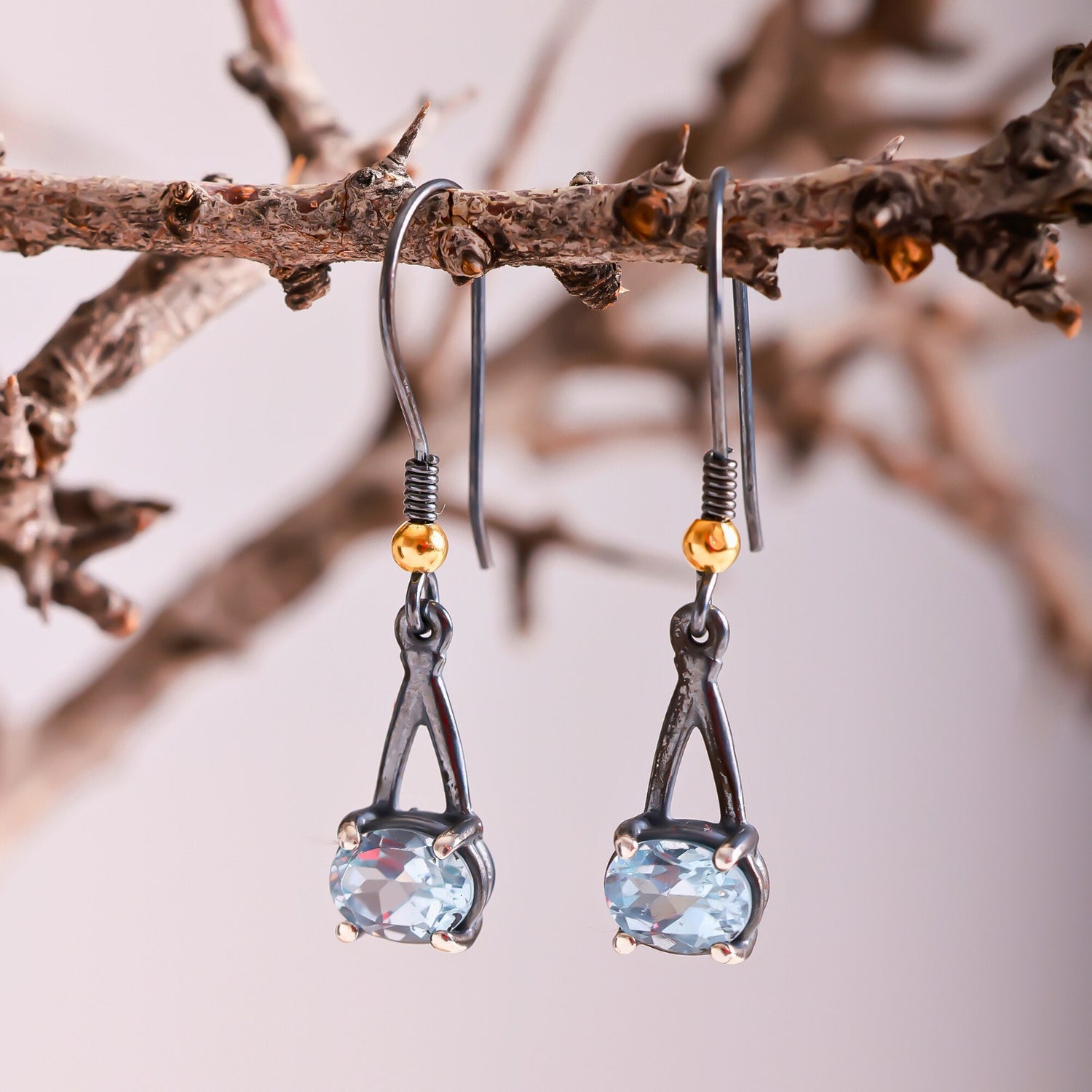 Sertifikalı Topaz 925 Ayar Gümüş Küpe (SK:562)